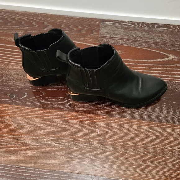 COPY - Alexander Wang Kori Rose Gold Size 38.5 - Picture 6 of 7